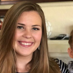 Meet your Posher, Andrea